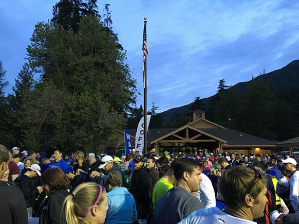 No breeze at start of 2016 Big Sur International Marathon_bch