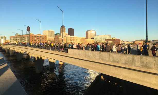 Downtown skyline seen in Mile 1 of Des Moines Marathon 