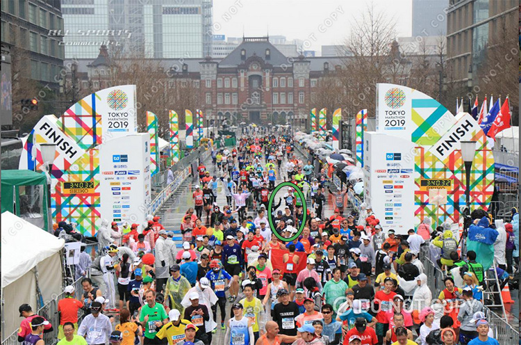Finding Mike Sohaskey at Tokyo Marathon finish line