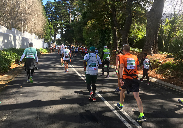 Southern Cross Drive at 47km of Two Oceans Marathon